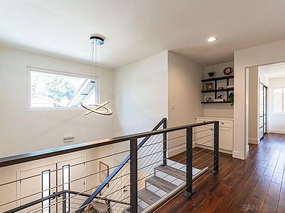 3rd image of 11095 Forestview Ln