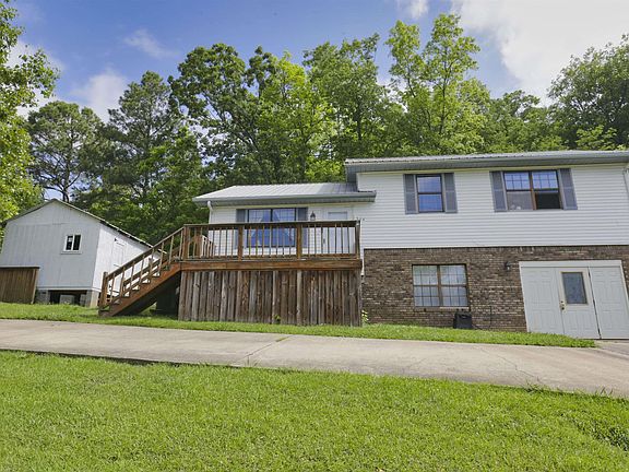 3rd image of 584 Angel Dr S