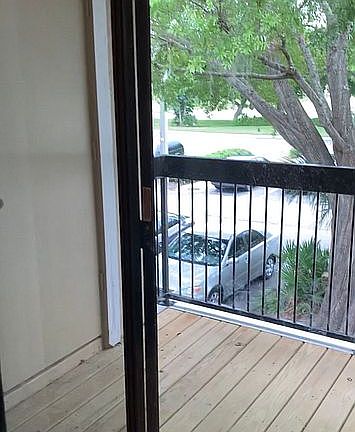 4th image of 4020 Crockers Lake Blvd #23