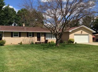 2521 Teakwood St NE, Canton, OH 44721