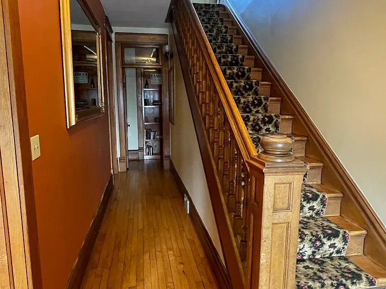 110 Cedar St #B — Photo 12