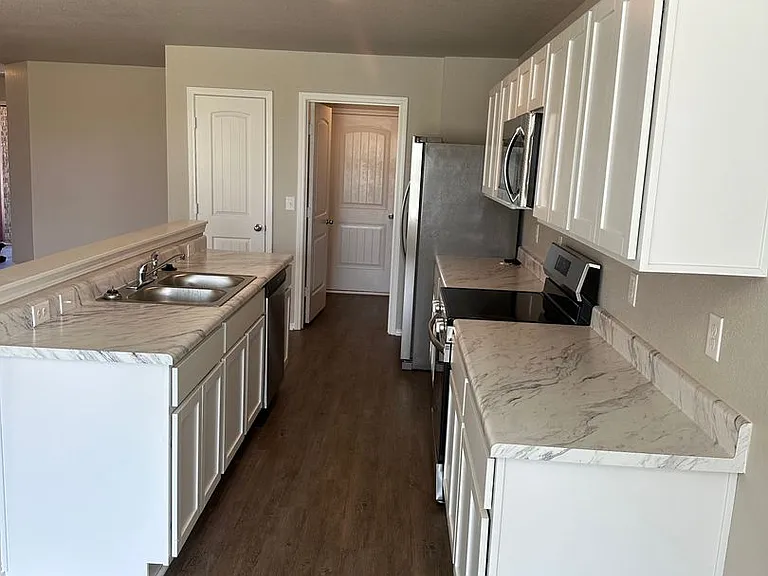 5115 Yukon Dr — Photo 16