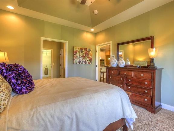 The Georgetown Owner s Suite