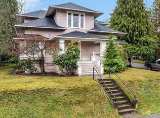 4533 Eastern Ave N, Seattle, WA 98103