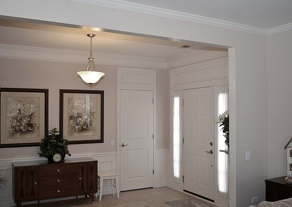 2nd image of 13480 Crestview Dr