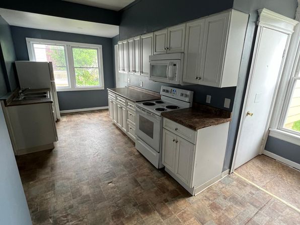 707 W Dominick St APT 3