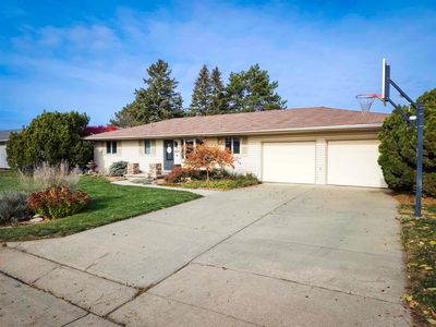 1604 Skyline Dr, Norfolk, NE, 68701