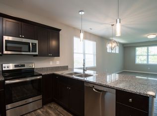 1650 Foster Rd #2B-2BA-1250SQFT, Iowa City, IA 52245