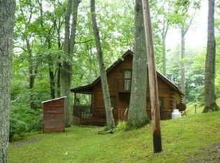 557 White Pine Rd, Newland, NC 28657