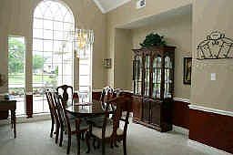 3rd image of 131 Ruskin Dr E