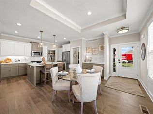 8267 Aurora St, Lenexa, KS 66220