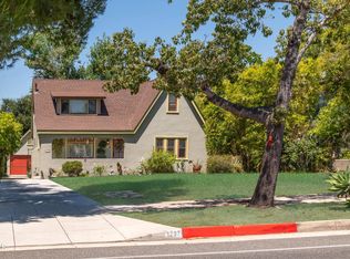 1297 N Hill Ave, Pasadena, CA 91104
