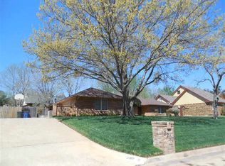 2207 Fairway Dr, Duncan, OK 73533