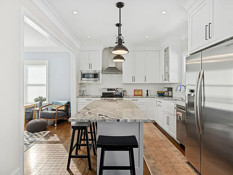 134 Montauk Hwy #A — Photo 4
