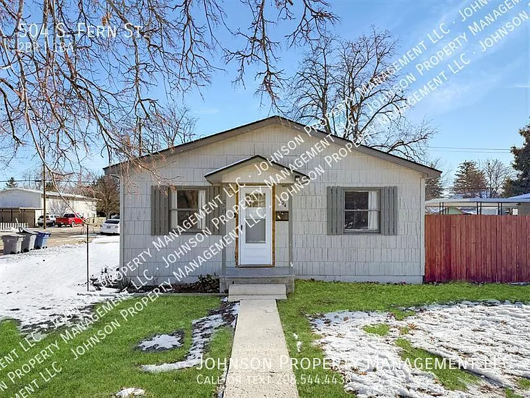 504 S Fern St — Photo 1