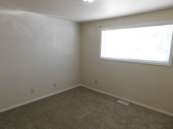 5th image of 4352 10th Ct SE #4355