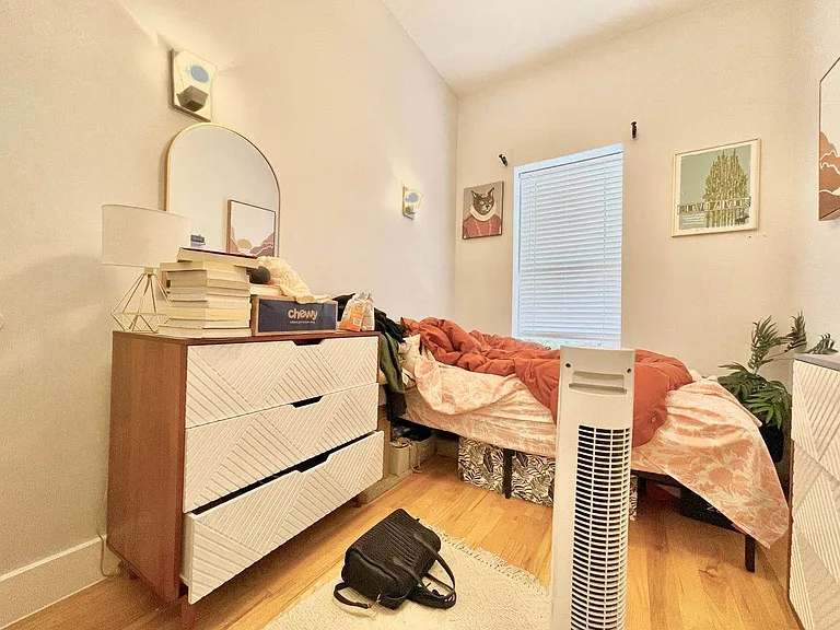 89 Cornelia St #3 — Photo 4