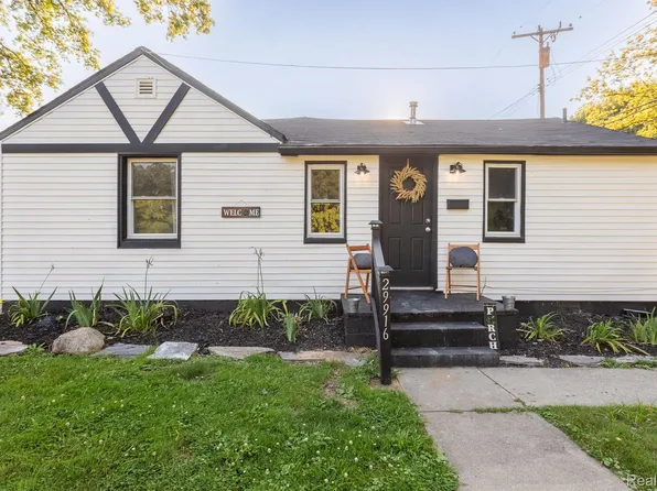 29916 Hennepin St, Garden City, MI 48135