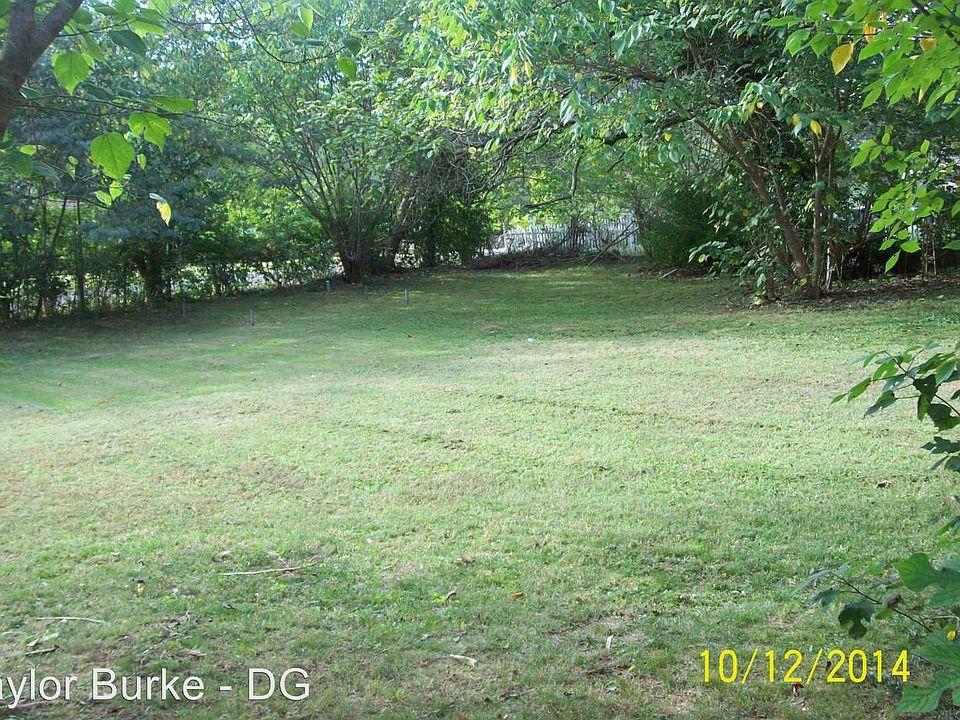 2nd image of 2200 1st Pl NW