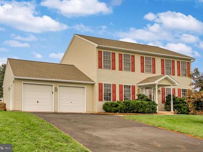 70 Woodsview Dr, Red Lion, PA, 17356