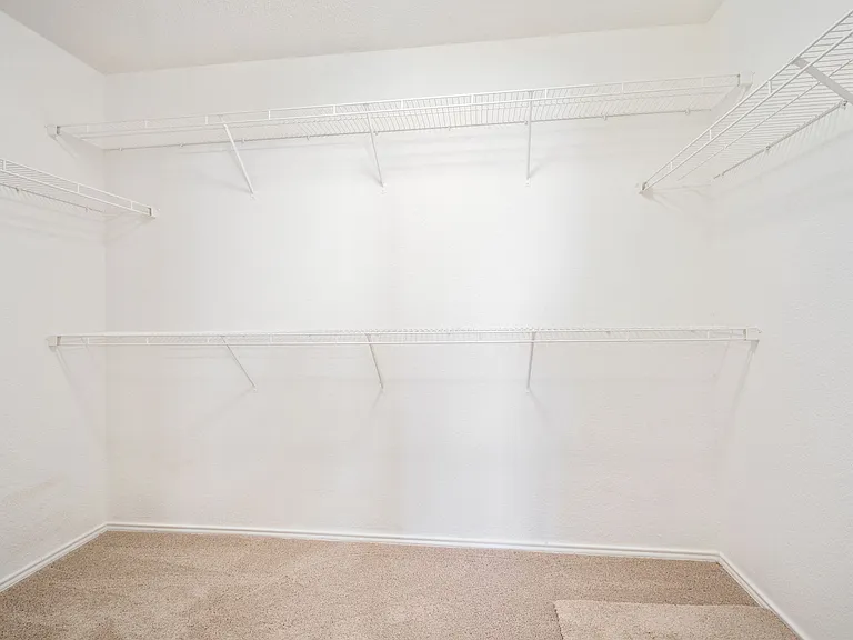1626 White Oak Rd — Photo 11