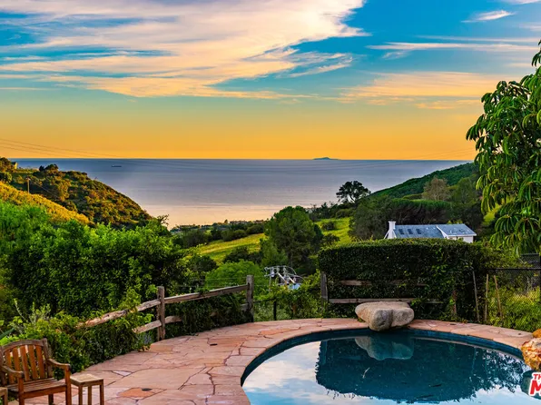 27008 Old Chimney Rd, Malibu, CA 90265