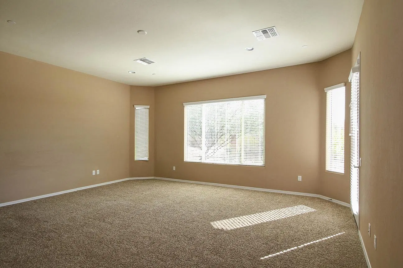 3 bed, 2669 sqft, $2,795 — Photo 4