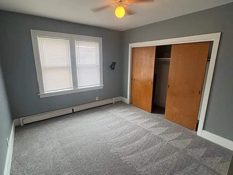 2405 N Sheridan Rd — Photo 8
