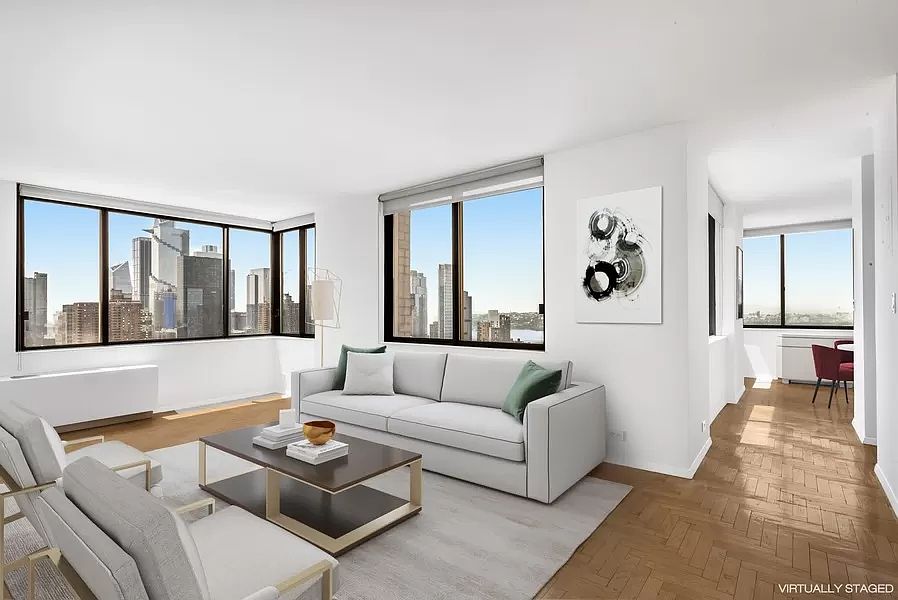 1st image of 350 W 50th St #3B