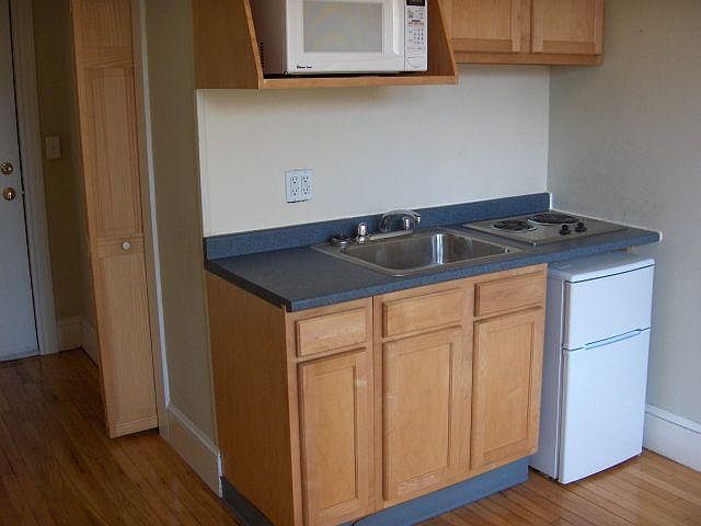 2nd image of 485 Cumberland Ave