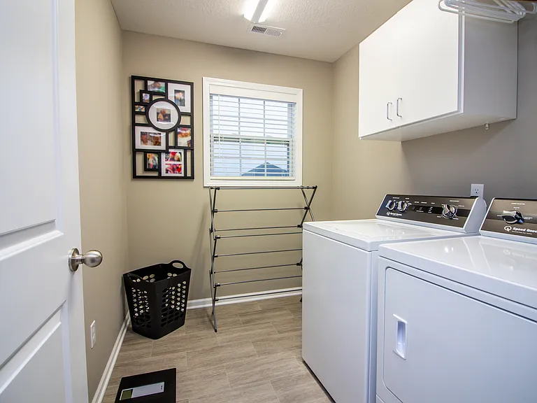 444 Brescia Dr — Photo 18