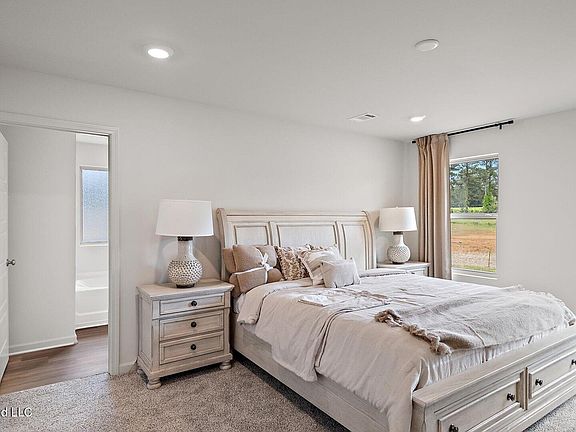 5th image of 205 Raulston Dr