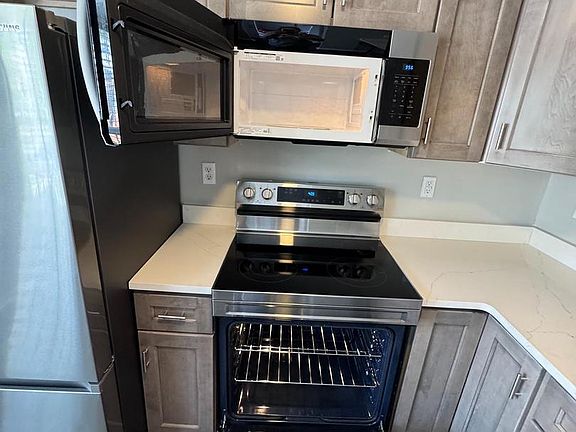 5th image of 8335 Founders Woods Way #2