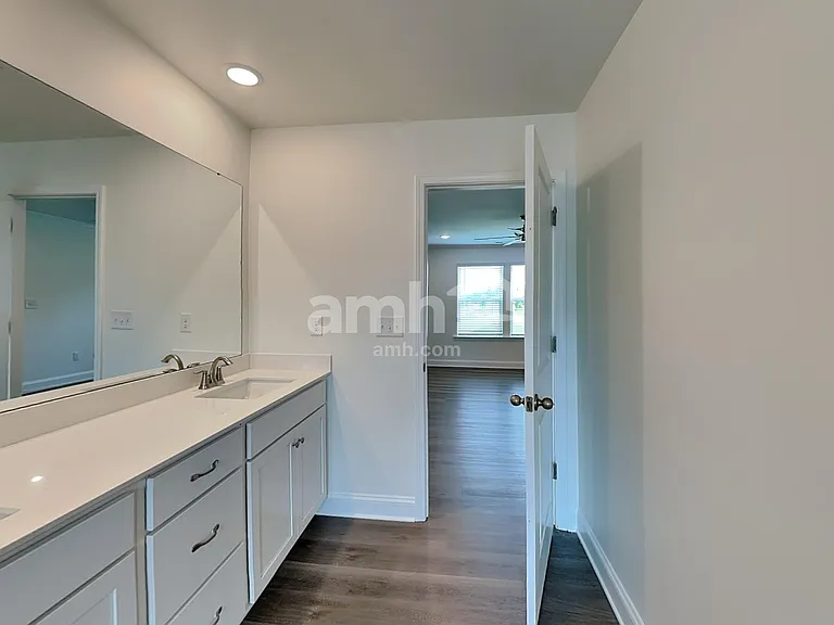 3536 Lincoln Heights Ln — Photo 11