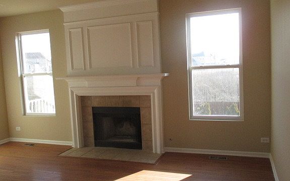 3rd image of 11507 Glenn Cir
