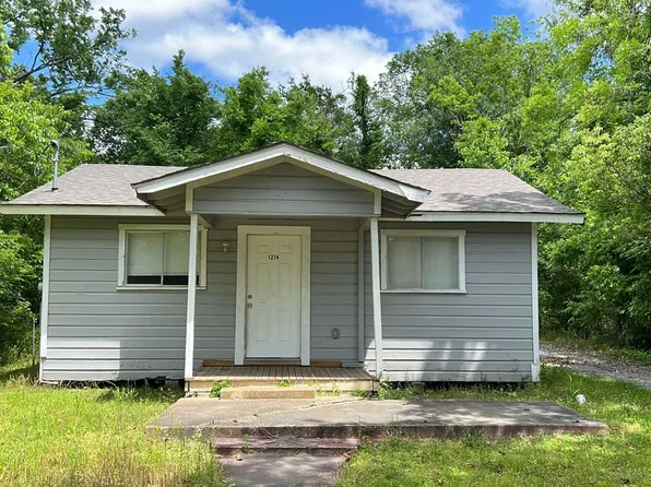 1214 3rd St, Orange, TX 77630