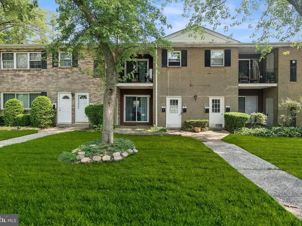 1294 Cooper St APT E3, Edgewater Park, NJ 08010