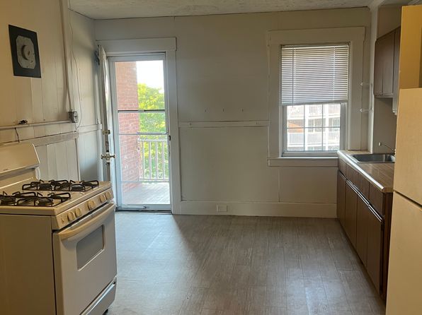 99 Stark St #4E