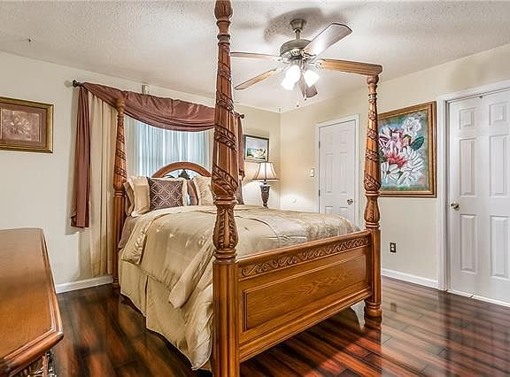 5th image of 1633 Westminster Blvd