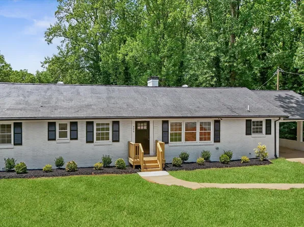 426 Fitch Dr, Mebane, NC 27302