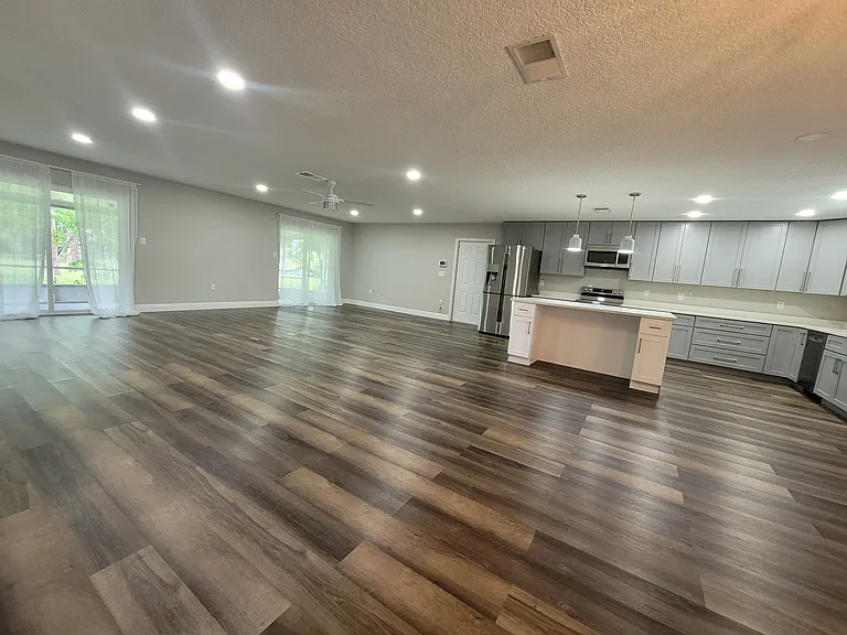 10481 Montpelier Cir — Photo 11