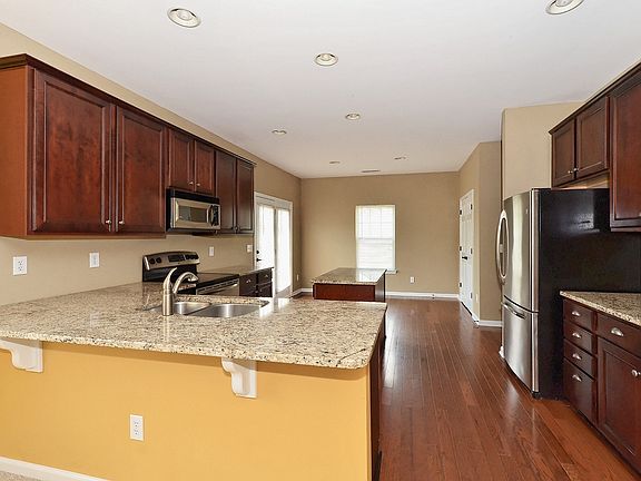 View great room to bkft r