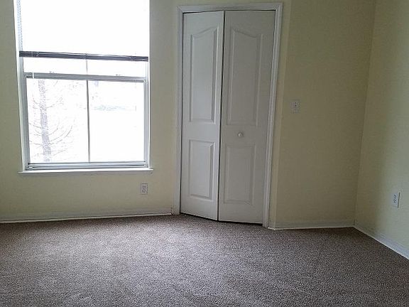 3rd image of 5809 Legacy Crescent Pl Unit 202