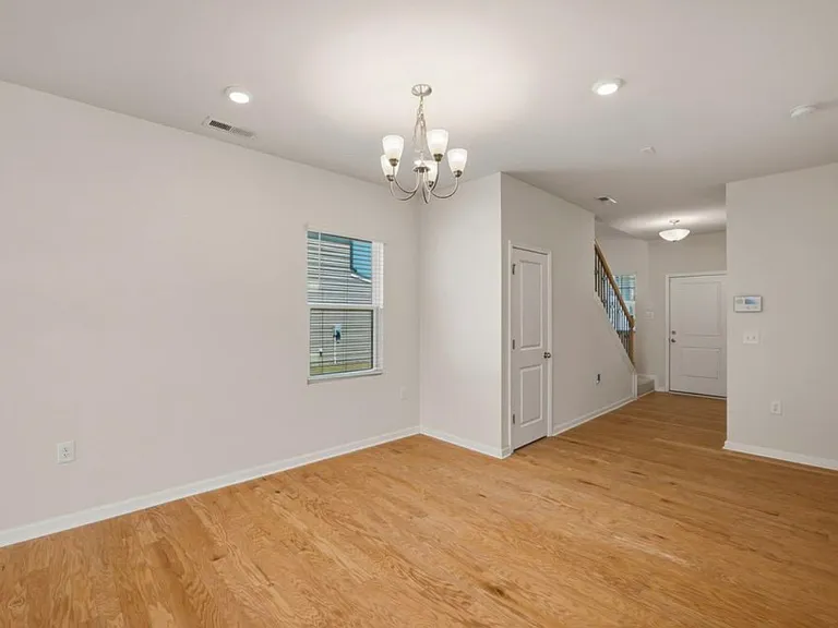 2132 Water Marsh Trl — Photo 5