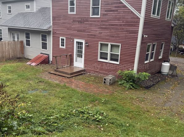107 Thomas McClellan Rd #3