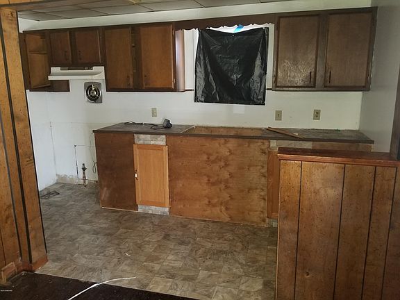 2nd image of 68 W Rotterdam Ave