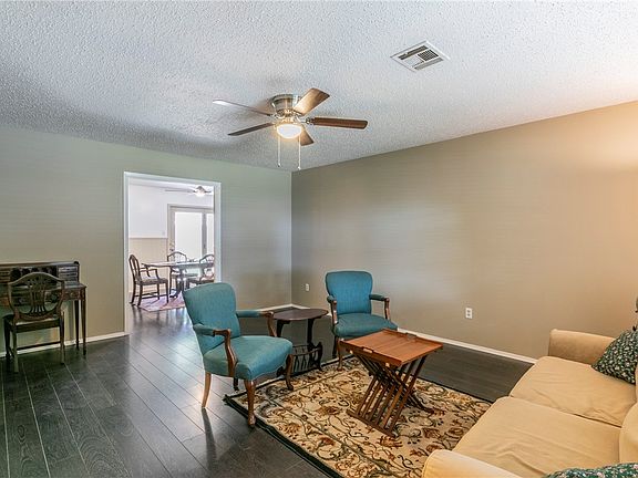 3rd image of 600 Kipling Dr