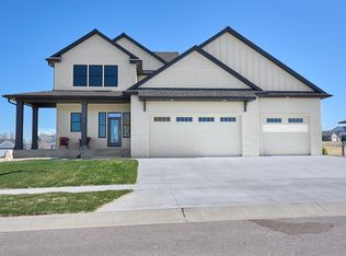 2123 Thea Ln SW, Rochester, MN 55902