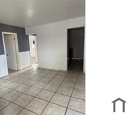 5555 NW 17th Ave — Photo 1