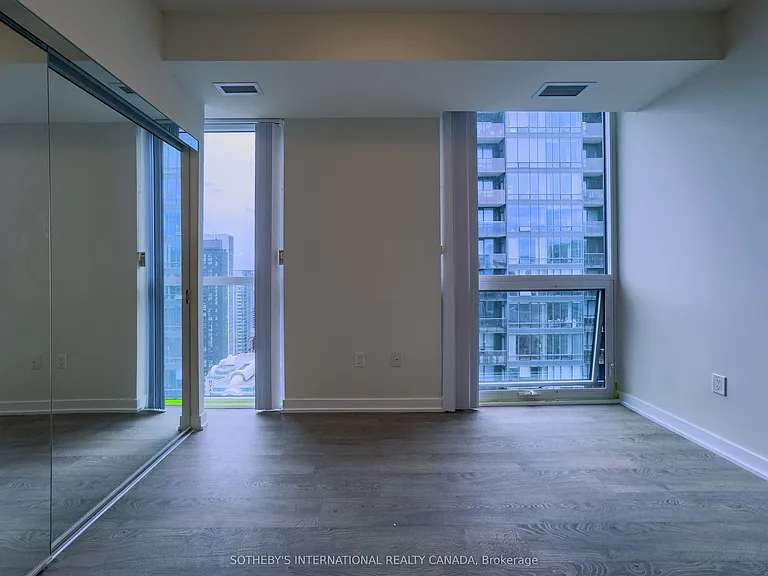 99 John St #3807 — Photo 12